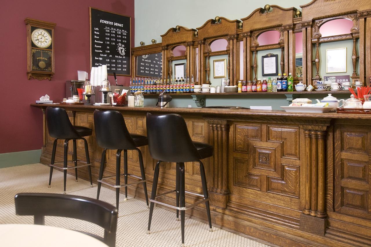 Weinhard Hotel Dayton Bagian luar foto