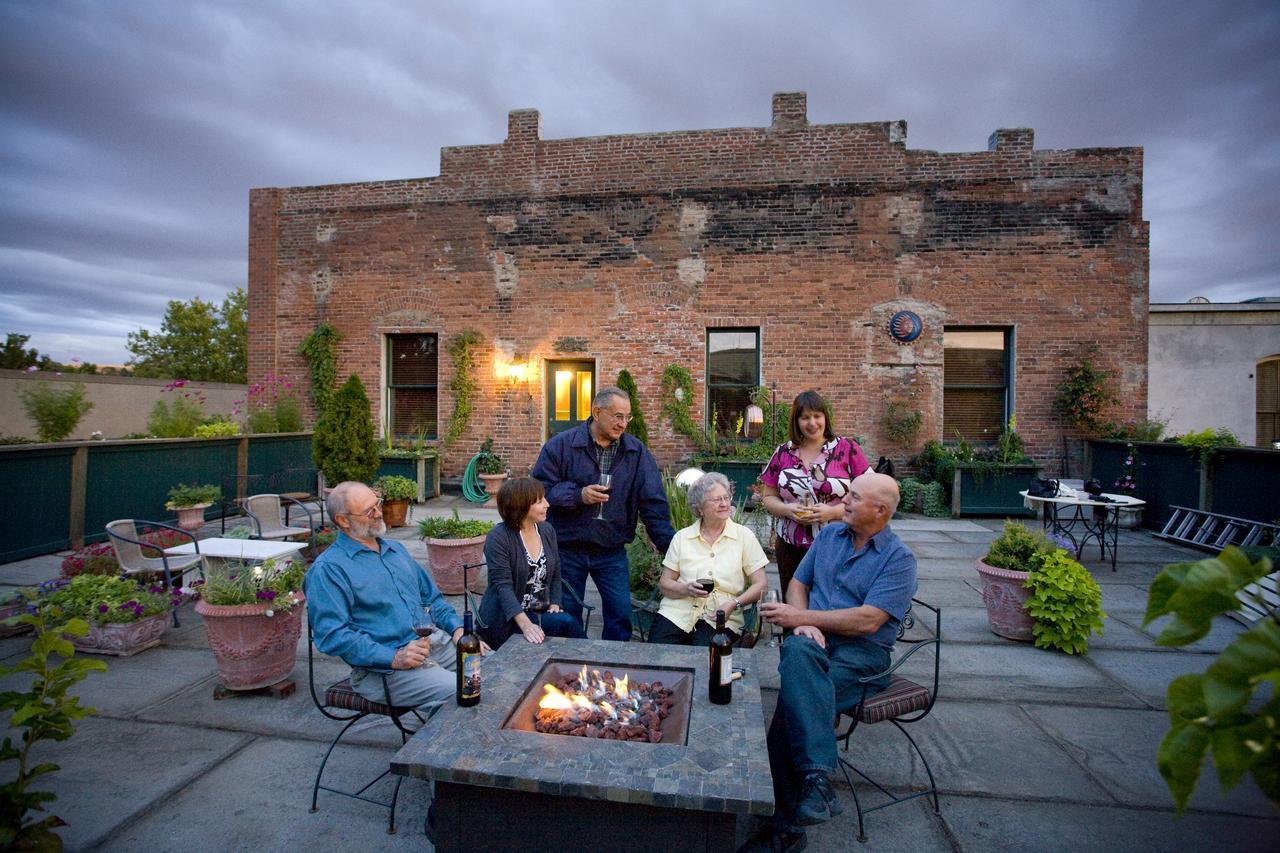 Weinhard Hotel Dayton Bagian luar foto